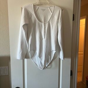 Good American Classic White Bodysuit